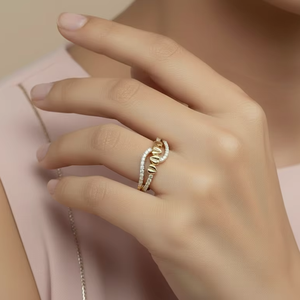 Anillo de oro de 14 quilates para mujer con 42 diamantes naturales y diseño de cuatro corazones |   Lujoso Anillo Chapado en Rodio de 0.30 Quilates - Product Image 5