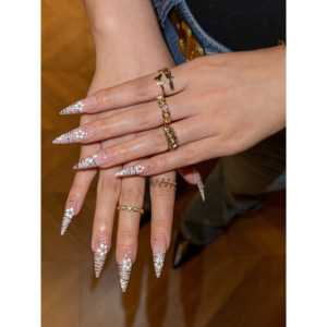 Faux ongles à presser Ivory Whisper Bloom - Product Image 2