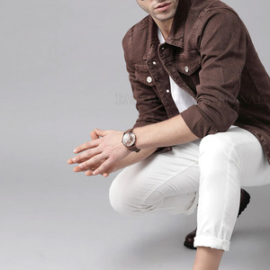 Vêtements de mode Veste en jean confortable pour hommes Veste en jean de couleur unie Veste en jean décontractée - Product Image 4