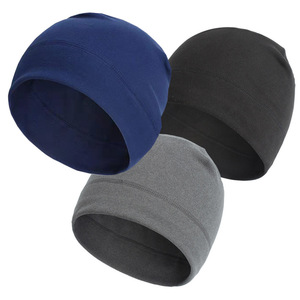 Bonnets Jacquard abordables de haute qualité et tendance pour l'extérieur Chapeau d'hiver épais et isolé avec manchette pliable - Product Image 4