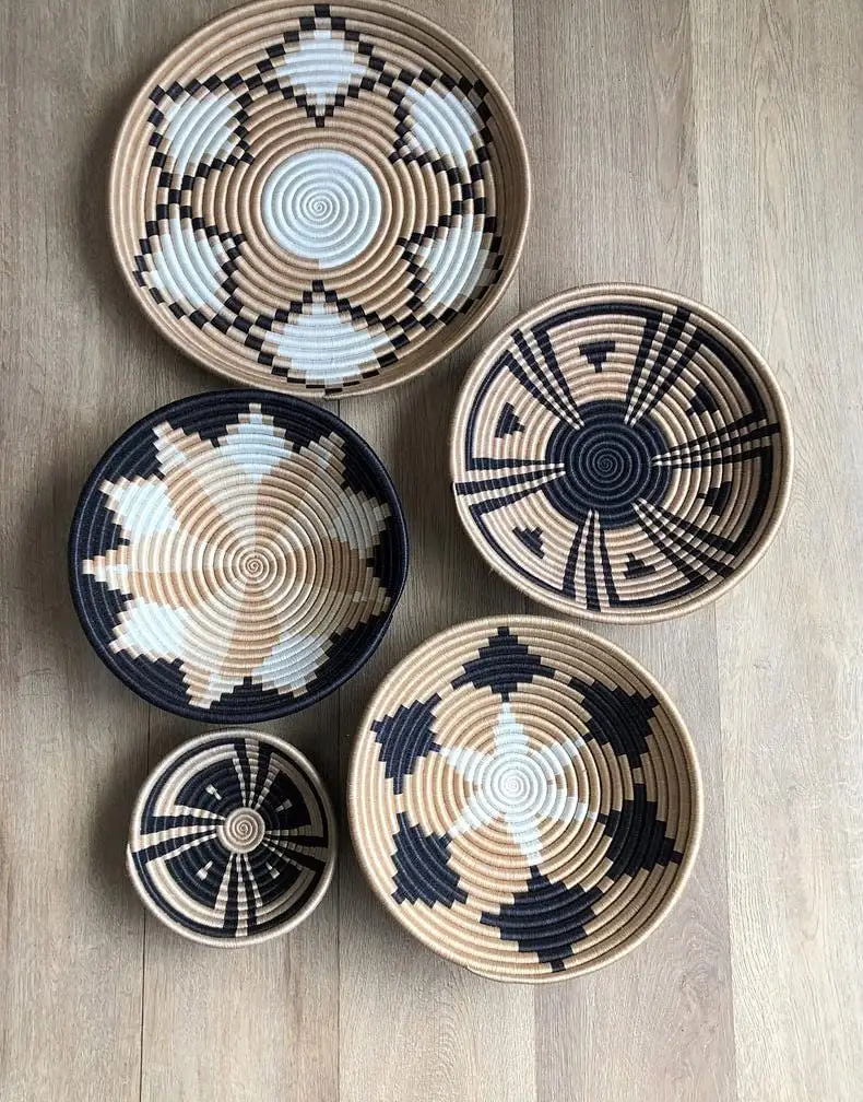 TienPhong Handicrafts Handmade Seagrass Seagrass Flat Basket for Wall Decor Art Made In Vietnam