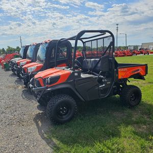 Achetez un véhicule utilitaire Kubota RTV X900 UTV 4x4 d'origine, tracteur agricole haute performance en stock, prix avantageux, vente en gros - Product Image 1