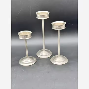 Budget Friendly Candle Votive Noël Décoratif et pour la décoration intérieure Bougie votive en métal de qualité supérieure avec fosse en verre disponible - Product Image 4