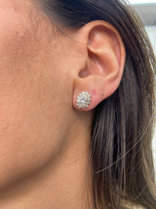 Élégantes boucles d'oreilles en or 10k 14k 18k avec diamants de laboratoire certifiés IGI, pièce de bijouterie finie à la main en or jaune, rose et blanc, création de designer - Product Image 4