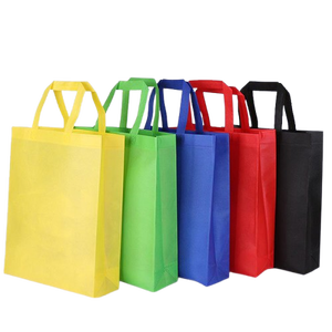 Vente en gros de sacs en tissu non tissé réutilisables imprimés avec logo personnalisé Matériau PP multicolore recyclable avec poignée scellée pour le shopping - Product Image 1