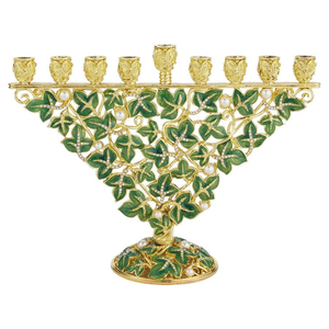 "Menorah dorée représentant une charmante représentation de la ville fortifiée de Jérusalem sous une branche feuillue, au prix de gros" - Product Image 3