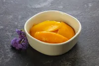 Hete Verkoop Concurrerende Prijs In Vietnam Ingeblikt Fruit Zoete Ingeblikte Mango In Siroop Conservering Blikjes Met 580Ml Verpakking