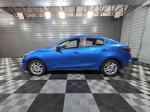 Usado 2018 T * oyota Yaris iA - Product Image 3