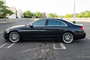 Mercedes-Benz S560 4Matic berline d'occasion propre, modèle 2018 - Product Image 4