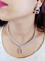 Ensemble collier et boucles d'oreilles plaqué or élégant pour femmes, pour mariage, fête et usage quotidien, aux meilleurs prix