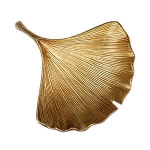 Plat à feuilles en métal doré adapté à la décoration intérieure de la maison et à la pièce maîtresse de table avec un attrait de qualité supérieure - Product Image 5