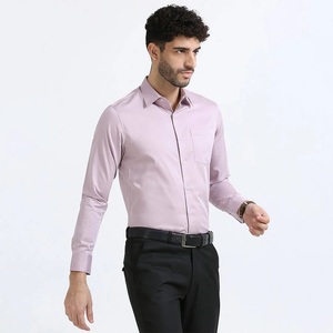 เสื้อเชิ้ตผ้าฝ้ายแท้ 100% สำหรับฤดูร้อน เป็นมิตรกับสิ่งแวดล้อม ทรงทางการ ไม่ยับ ระบายอากาศได้ดี รับผลิตแบบ ODM เสื้อลำลอง ผ้าลายก้างปลา - Product Image 5