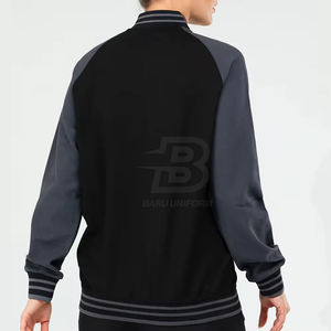 Veste Letterman élégante pour femmes Veste Letterman d'hiver chaude 100% laine pour femmes - Product Image 2