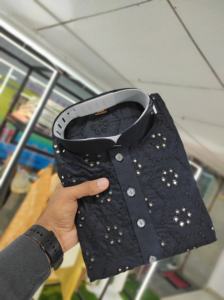 Le tissu pur coton avec broderie miroir travail Kurt's et caractéristiques tenue pour hommes - Product Image 4