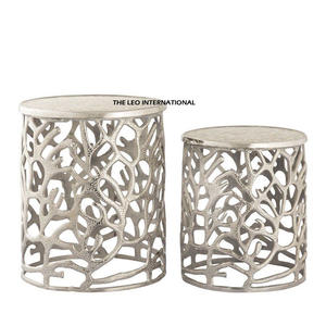 Table d'appoint de luxe en marbre avec bord irrégulier doré Table d'appoint à base de métal pour salon chambre - Product Image 3