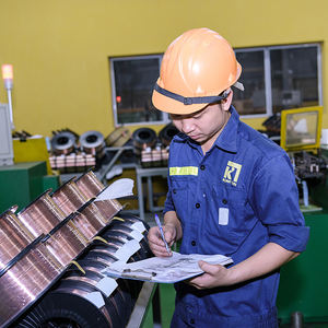 Carrete blanco de la mejor calidad certificado ISO A5.18 ER70S6 AWS Alambre de soldadura D270 D200 Acero bajo en carbono Tamaños de peso completo Excelente - Product Image 6