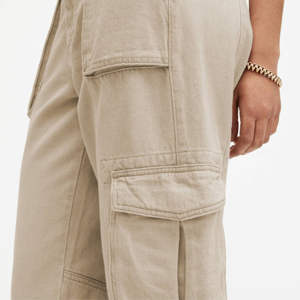 Fournisseur direct d'usine, pantalon de survêtement d'hiver en molleton pour femmes, coupe régulière, taille mi-haute, multi-poches, imprimé, OEM personnalisé - Product Image 4