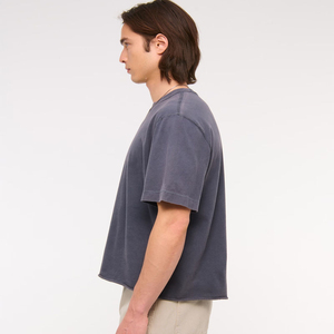 Camiseta de algodón de alta calidad Boxy Fit, camiseta de gran tamaño de peso pesado, camiseta recortada con estampado personalizado para hombres - Product Image 4