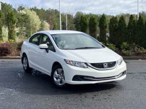 Honda Civic 2015 Usado en Buen Estado, 4 Puertas, CVT LX - Product Image 2