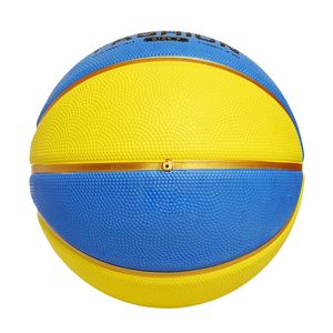 Basket-ball promotionnel en caoutchouc microcellulaire en éponge douce avec taille et logo personnalisés, idéal pour les événements et les cadeaux pour enfants - Product Image 4