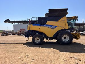 Cosechadora barata 2018 NEW HOLLAND CR9.90, equipo agrícola bastante usado - Product Image 6