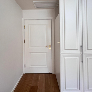 أبواب داخلية حديثة لغرف النوم الرئيسية عازلة للصوت بسطح نهائي وطريقة فتح جانبية بتصميم قياسي - Product Image 6