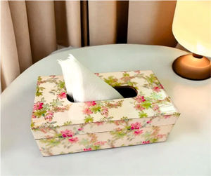 Boîte à mouchoirs de style classique, finition dorée brillante, motif floral rosé, fabriquée à la main en bois et MDF par M.A.HANDICRAFT pour la maison ou le bureau - Product Image 3