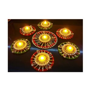 Tapis de Rangoli multicolore élégant Centres de table de mariage Bougeoirs et décorations de table au design complexe pour événements festifs - Product Image 1