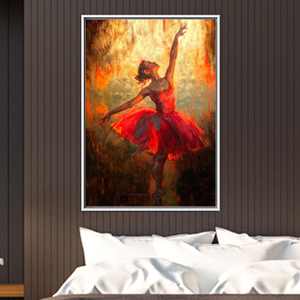 Impression sur toile Ballerine Ardente : Danseuse en robe rouge dans un éclat doré, TOILE ENCADRÉE BLANCHE - Product Image 1