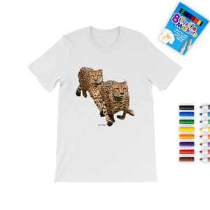 เสื้อยืดระบายสีลายพี่น้องชีตาห์ ผลิตภัณฑ์งานฝีมือสิ่งทอและผ้า - Product Image 1
