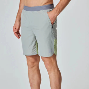 Pantalones cortos de correr para hombre con logotipo personalizado y tela transpirable para máxima comodidad y rendimiento - Product Image 2