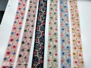 Encajes de trabajo con lentejuelas, hilo floral bordado hecho a medida, opciones multicolor de 1,5 pulgadas de ancho - Product Image 2