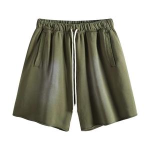 Short d'entraînement unisexe en coton éponge personnalisé pour hommes, vêtements d'été actifs, séchage rapide, confort, ceinture élastique, design vintage délavé à l'acide - Product Image 2