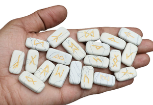 ชุดรูนหินธรรมชาติฮาวไลท์สีขาวชุดหินรูนแร่บำบัดหินคริสตัลอัญมณีขายส่ง - Product Image 5