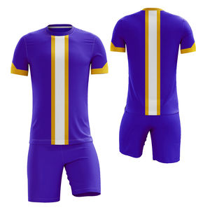 Ropa deportiva de poliéster 100% de media manga para hombre, precio al por mayor, uniformes de fútbol, camisetas de fútbol para jóvenes y adultos, diseño de impresión OEM ODM - Product Image 3