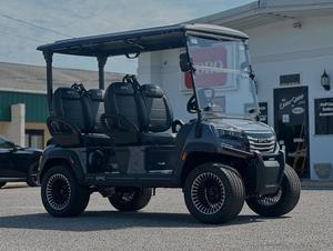 Chariot de golf électrique blanc 48V de qualité supérieure, surélevé, 4 places, tout-terrain, avec toit et pneus tout-terrain - Product Image 5