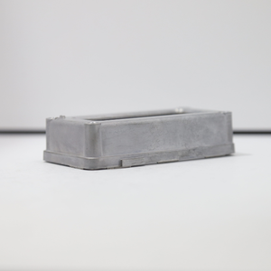 Boîtier en aluminium moulé sous pression personnalisé OEM, surface polie, certifié ISO9001, appareils électriques et électroniques industriels Kinzoku - Product Image 2