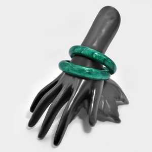 Brazalete de resina transparente de cristal con pulsera artística sólida natural incrustada hecha a mano joyería de resina única declaración joyería de moda - Product Image 3