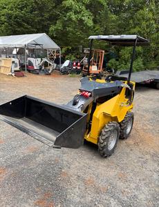 Envío Gratuito Infront yf480 Mini Cargadora Compacta de 15hp con Motor CE EPA, Mini Cargadora de Orugas a Gasolina para Todo Terreno - Product Image 2