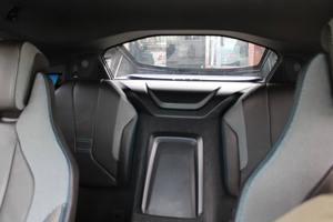 B-M-W i8 Cupé AWD de 2 Puertas, Modelo 2016, Impecable - Product Image 4