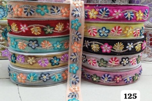 Desain segar buatan kustom renda bordir multiwarna untuk pakaian etnik & Barat. Ideal untuk lengan atasan bantalan musim panas - Product Image 3