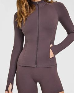 เสื้อแจ็คเก็ตโยคะผู้หญิงทรงเข้ารูป แห้งเร็ว ซิปยาว คอตั้ง มีรูสอดนิ้วโป้ง สำหรับวิ่งและออกกำลังกาย กระชับสัดส่วน ผลิตตามสั่งจากโรงงาน - Product Image 3