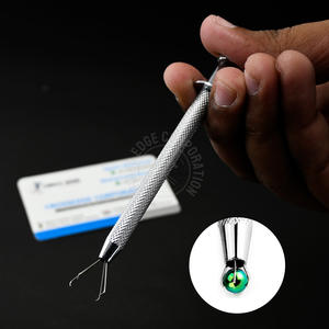 Outil de ramassage de bijoux en acier inoxydable à 4 griffes pour les diamants, les perles et l'aide au perçage - Product Image 3