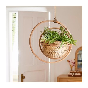 Natural <b>Hanging</b> <b>Rattan</b> Planter with Straw <b>Basket</b> and Bamboo Wood Without Metal Wholesale Custom logo - Product Image 1