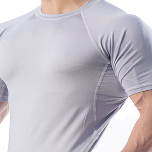 Camiseta de compresión Fitness Wear Workout Swim Rash Guard Tops Athletic Quick Dry Gym Beach Wear Natación Camisetas Hombres - Product Image 4