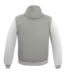 Chaqueta Varsity para Hombre, Gris, de Lana, con Mangas de Cuero Blanco, Botones, Parches Personalizables con Bordado, Unisex - Product Image 4