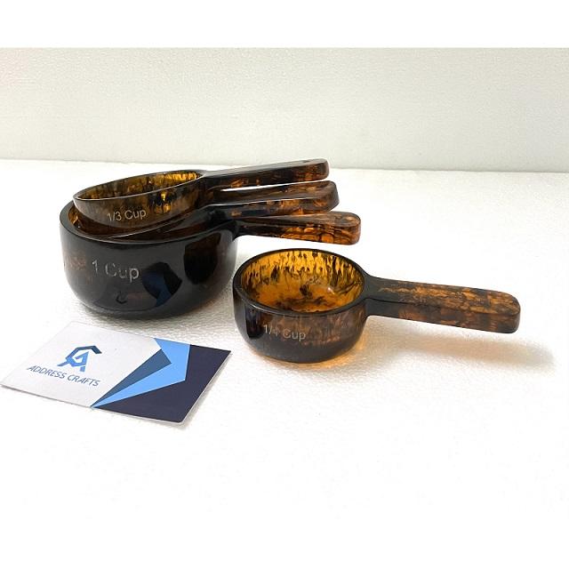 ตามที่แสดง