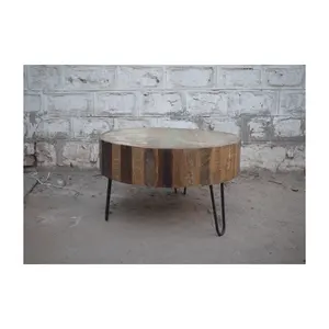 कस्टम पुनः प्राप्त लकड़ी के फर्नीचर लकड़ी की कॉफी टेबल धातु पैरों के घर सजावट के साथ