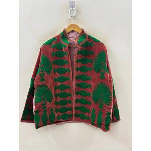 เสื้อแจ็คเก็ตกำมะหยี่แบบกลับด้านได้ รุ่น Crimson Garden สีแดงอมน้ำตาลและสีเขียวป่า ขนาด XL สำหรับฤดูใบไม้ร่วง - Product Image 4