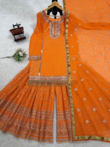 Costumes Sharara de créateur avec broderie et paillettes Vêtements ethniques élégants pour les mariages, les fêtes et les célébrations festives - Product Image 5